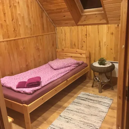 別荘 Raamatu Puhkemaja